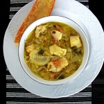 Easy noodle soup with fish, onions and fennel